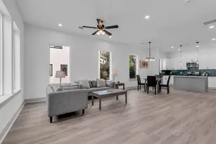 5310 Kindred Gdn Ln, Houston, TX 77091 - Photo 8