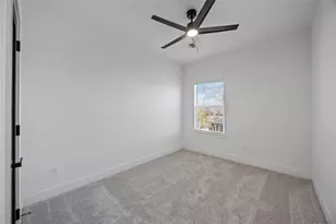 8313 Bassett St, Houston, TX 77051 - Photo 24