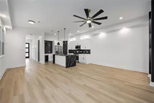 8313 Bassett St, Houston, TX 77051 - Photo 10