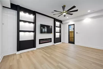 8313 Bassett Street #A/B, Houston, TX 77051 - Photo 8