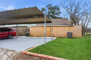 7859 Cook Rd, Houston, TX 77072 - Photo 20
