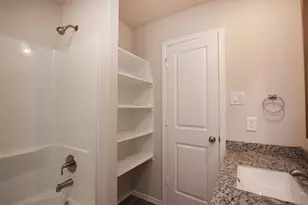 109 Seminole Dr, Montgomery, TX 77316 - Photo 26
