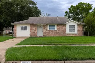 12314 Flushing Meadows Dr, Houston, TX 77089 - Photo 2