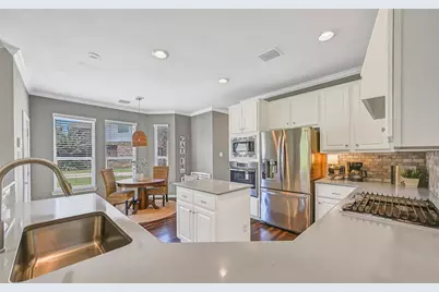 3203 Autumn Bay Court, Friendswood, TX 77546 - Photo 16
