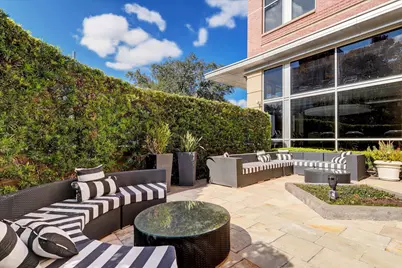 1901 Post Oak Boulevard #408, Houston, TX 77056 - Photo 22