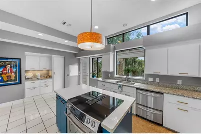 100 Cove W, Montgomery, TX 77356 - Photo 16