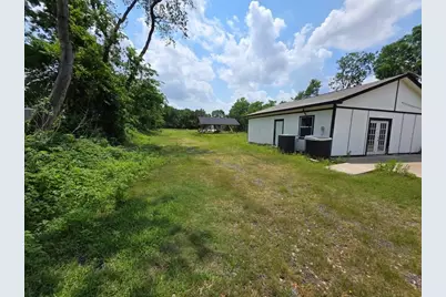 17619 Lewis Dr, Cypress, TX 77433 - Photo 10