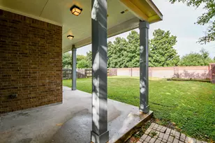 1123 Penny Worth Dr, Sugar Land, TX 77479 - Photo 32