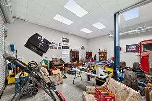 215 22nd St, Dickinson, TX 77539 - Photo 48