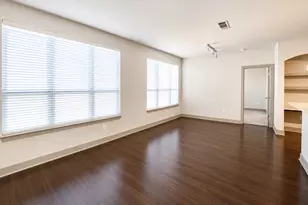 1340 W Gray St, Houston, TX 77019 - Photo 6