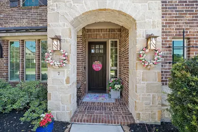 7 Alamito Canyon Place, The Woodlands, TX 77354 - Photo 2