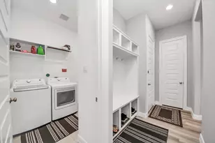 4916 Autumn Hls Trl, Pearland, TX 77584 - Photo 8