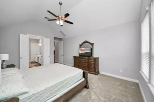 4916 Autumn Hls Trl, Pearland, TX 77584 - Photo 18