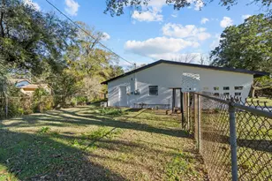 1407 Lamar Dr, La Marque, TX 77568 - Photo 30