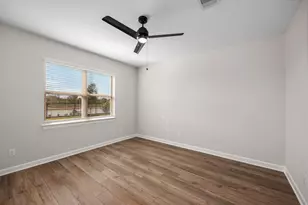 3052 Sorrento Hl Dr, Katy, TX 77493 - Photo 4