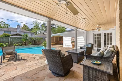 14807 River Forest Drive, Houston, TX 77079 - Photo 38