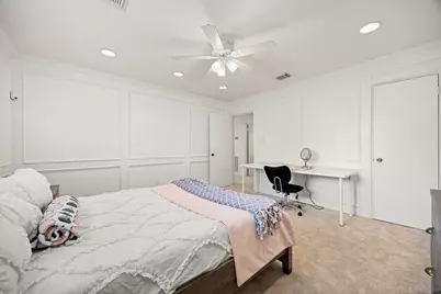 14807 River Forest Drive, Houston, TX 77079 - Photo 26