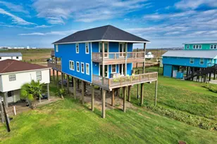 1120 Monument Dr, Surfside Beach, TX 77541 - Photo 4