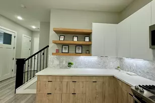 7040 Avenue N, Houston, TX 77011 - Photo 4