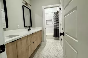 7040 Avenue N, Houston, TX 77011 - Photo 26