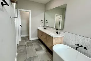 7040 Avenue N, Houston, TX 77011 - Photo 18