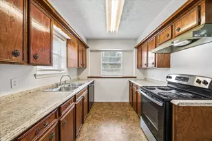 11411 Sagecherry Dr, Houston, TX 77089 - Photo 6