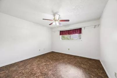 11411 Sagecherry Drive, Houston, TX 77089 - Photo 8
