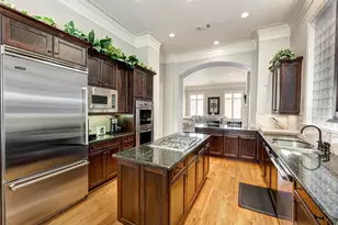 9135 Buffalo Speedway, Houston, TX 77025 - Photo 10