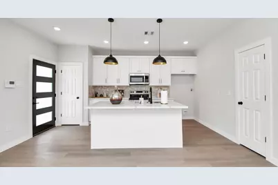 7926 Gladstone Street #B, Houston, TX 77051 - Photo 2
