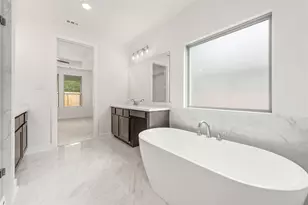 26405 East Skylight Brook Circle, Montgomery, TX 77316 - Photo 10