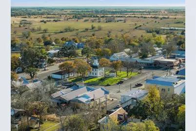 400 W Main Street, Fayetteville, TX 78940 - Photo 24