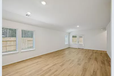 5120 Redbud Valley Drive, Pearland, TX 77584 - Photo 8