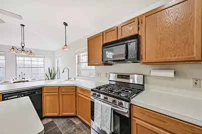 4930 Heritage Plains Drive, Friendswood, TX 77546 - Photo 12