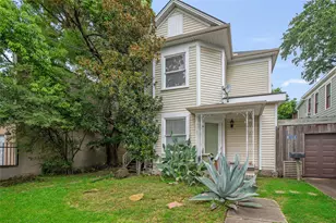 211 Emerson St, Houston, TX 77006 - Photo 4