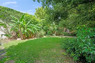 211 Emerson St, Houston, TX 77006 - Photo 28