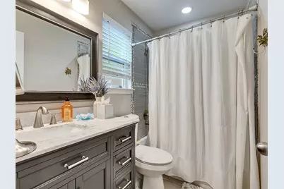 10309 Chesterfield Drive, Houston, TX 77051 - Photo 16