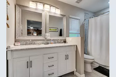10309 Chesterfield Drive, Houston, TX 77051 - Photo 12