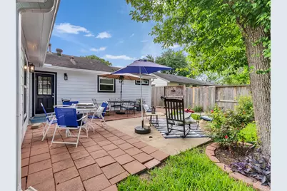 10309 Chesterfield Drive, Houston, TX 77051 - Photo 20