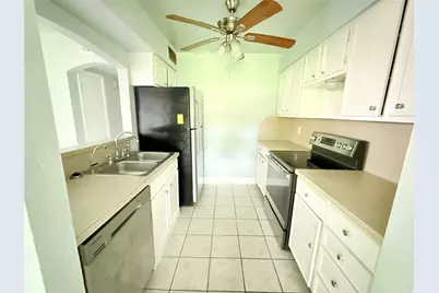 12027 Greenwood Forest Dr Drive #29D, Houston, TX 77066 - Photo 8