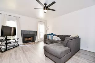 2626 Bering Dr, Houston, TX 77057 - Photo 18