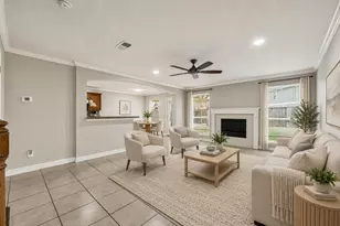11727 Rolling Stream Dr, Tomball, TX 77375 - Photo 2