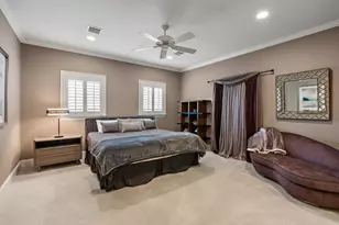 9018 Bace Dr, Houston, TX 77055 - Photo 44