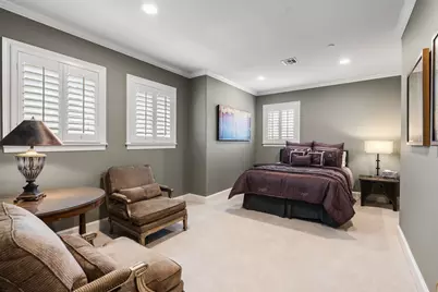 9018 Bace Drive, Houston, TX 77055 - Photo 46