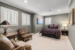 9018 Bace Dr, Houston, TX 77055 - Photo 46