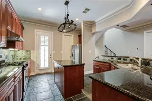 4613 Floyd St, Houston, TX 77007 - Photo 10