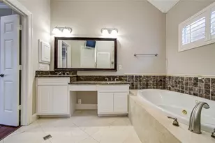 4613 Floyd St, Houston, TX 77007 - Photo 28
