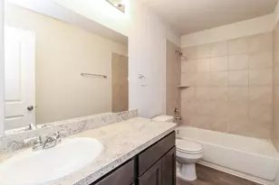 3712 Alexus Dr, Conroe, TX 77301 - Photo 14
