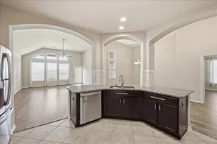2309 Trocadero Ln, League City, TX 77573 - Photo 8
