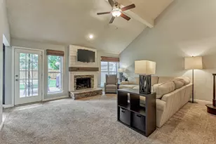 79 Night Song Ct, The Woodlands, TX 77380 - Photo 4