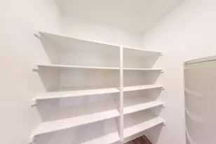 16811 N Marie Vlg Dr, Conroe, TX 77306 - Photo 12